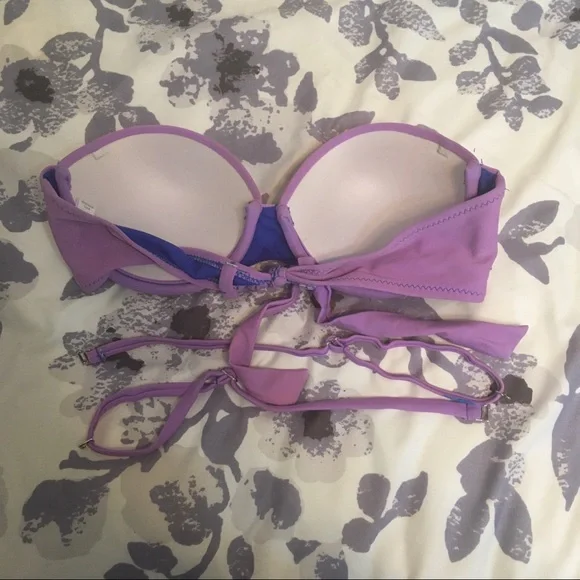 Purple strapless Rae bikini top - Picture 3 of 5